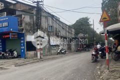 Võ chí công bán đất phân lô 57m mt 4.5 2 thoáng đất đẹp nở hậu 7 chỗ vào nhà