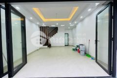 Bán nhà phố nguyễn văn cừ, gara, ngõ thông 6 tầng, mt 4.6m hơn 5 tỷ long biên