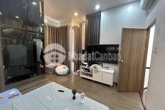 Bán nhà 2 mặt hẻm ô tô nhà mới đẹp ở ngay trung tâm thành phố dt 52 mét 6 tỷ x