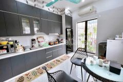 Bán gấp nhà phố tôn đức thắng, 25mx4t, gần phố, nhà cực đẹp, chỉ 2.8 tỷ, sdcc