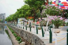 Bán nhà mặt phố trịnh công sơn 18.3 tỷ 68m2 mặt tiền 8.3m lô góc 3 thoáng view đầm sen