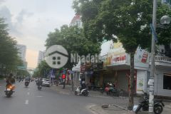 Bán nhà chính chủ trung kính phân lô kinh doanh vỉa hè ôtô 60 m2 15tỷthương lượng