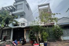 Chủ cần bán nhà phường phước bình 4,5x13 vuông vức, không lỗi lầm giá bán 4 tỉ