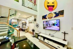 Bán nhà lê văn quới bình tân 40m2, 3tầng xinh lung linh,4pn, chỉ nhỉnh 4 tỷ tl