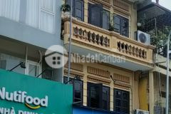 Rẻ như cho 35, chỉ nhỉnh 5 tỷ, 45m2, 5 tầng, khâm thiên, đống đa. ô tô, cho thuê