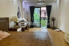 Bán nhà nguyễn văn cừ long biên 84m2 full đồ ngõ oto