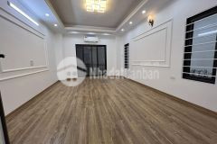 Nhà đẹp giá tốt nhỉnh 4 tỷ có nhà 40m2x5t hộ khẩu tây hồ