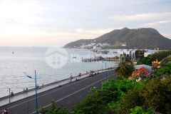 Cho thuê 500m2 đất mặt tiền đường hạ long đối diện nhà hàng gành hào