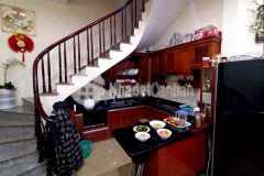 Bán gấp nhà xã đàn, đống đa 6 tầng 4,5m 5.x tỷ