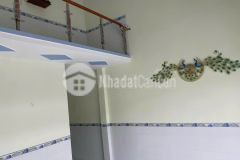 Bán nhà 1 trệt 1 lầu, giá 670tr, 3 phòng ngủ 2 vệ sinh, tại xuối độn tam phước, kp long khánh 1