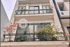 Bán nhà kim giang, ô tô vào nhà, ngõ thông tứ phía,tiện ích đầy đủ, giao thông thuận tiện