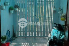 Bán nhà hxt đường âu cơ quận tân bình 56m2 4tầng chỉ nhỉnh 4tỷ.