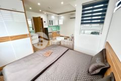 Bán tòa ccmn thụy khuê view hồ tây 70m27t12p dòng tiền 100trtháng 11.5 tỷ.