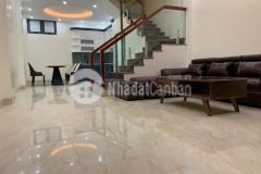 Bán ccmn hoa bằng 50m29p khép kín, full nội thất, 3 bước ra phố, dòng tiền khủng 7 tỷ.