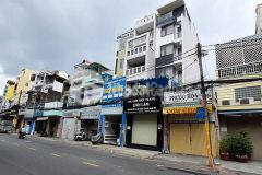 Chính chủ cần tiền bán gấp mt lạc long quân, tân bình 80m2 4 tầng chỉ 15,8 tỷ