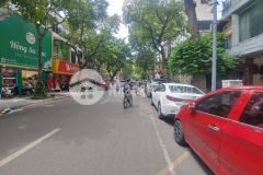 Siêu phẩm mặt tiền 12m phố cổ, bán nhà mặt phố ngô thì nhậm 240m2