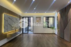 Bán nhà trần quốc hoàn,cầu giấy,ô tô tránh,2 thoáng,45m,5t,giá 8.7 tỷ. lh hải 0966866250