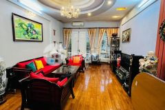 Nhà phân lô nguyễn chí thanh 105m2 gara ô tô, trước nhà ô tô tránh, kinh doanh 20 tỷ