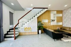 Nhà 2 lầu mới đẹp hẻm ô tô đường mai hắc đế gần ngay chợ chỉ 2.1 tỷ