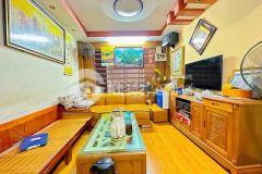 Bán nhà đường láng, đống đa, nhà đẹp, ngõ thông, gần ô tô dt22m2 x 5t, mt3.2m giá 2.95 tỷ