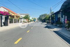 Chỉ với 5,6tr1m2 có ngay lô đất đường qh 10m5,sát ubnd huyện.