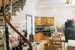 Bán nhà tú mỡ, cầu giấy, ở sướng cho thuê dễ lên tầng tốt