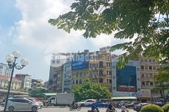 Mặt phố trường chinh quận đống đa kinh doanh, vỉa hè rộng. 65m2 x 4 tầng x 4,5m mặt tiền x 15,5 tỷ
