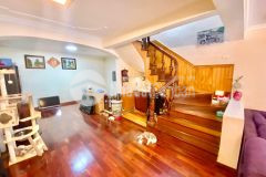 Bán nhà võng thị tây hồ. khu vực hiếm, mặt tiefn rộng