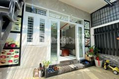 Bán nhà đẹp kèm 4 phòng trọ p.vĩnh hải,nha trang giá rẻ