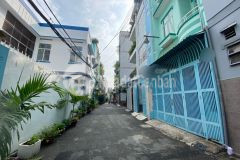 Tân bình giáp quận 10 54m2 ngan 4m giá 4.x tỷ.