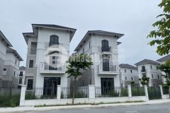 Bán biệt thự 216m2, sổ hồng, vị trí đẹp, khu đô thị dân cư văn minh