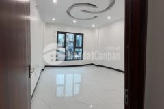 Ngõ ba gác, 2 thoáng, sân để xe, bán nhà thịnh quang