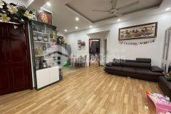 Bán căn hộ chung cư 25 tân mai, mặt phố, gần hồ, 98m2 nhỉnh 3 tỷ