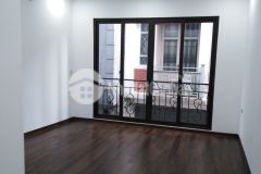 Chỉ 1 nhà ra ô tô, cách phố 20m, ở ngay, có sân để xe, phan đình giót