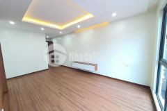 Giảm sốc 250 trđ, bán nhanh nhà khung cột chắc chắn, thoáng, ở ngay