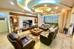 Bán nhà phố nguyễn chí thanh mt 5,1m, kinh doanh, ngõ thông, ô tô tránh, 55m2,12,8 tỷ.