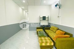 Nhà cho thuê trệt rộng đẹp, mới 100 kdc hưng phú giá 4.5 triệu sẵn sofa, tủ áo