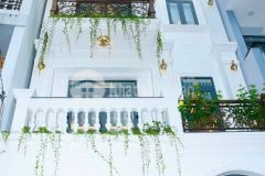 Hạ 1 tỷ cho nhà siêu đẹp giá tốt cn 70 m2 nhà đúc 4 tấm