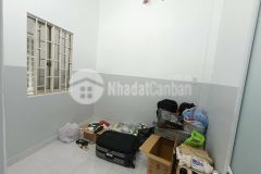 Bán gấp nhà sát mặt tiền kdc an sương quận 12 nhỉnh 3 tỷ 40m2 có 4pn hẻm 3 gác tránh