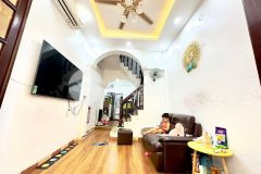 Cực hiếm giá tốtoto đỗ cửa, kd tốt, nhà mới 36m2x4t phố tam khương, gần đh y chỉ 6,4 tỷ