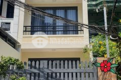 Nhà hẻm xe hơi, 85m2, 4 lầu, phú nhuận, giá 12.5 tỷ.
