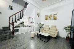 Tôi bán nhà riêng 4t x 28m2 số 12232 trung phụng, đống đa giá 2.69 tỷ không qua môi giới