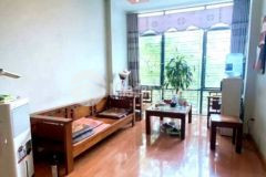 Nhà đẹp ô tô tránh trước nhà thoáng gần công viên kinh doanh tốt