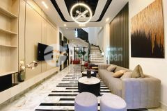 Bán nhà 3 tầng 3 mê đầu kiệt đường trần cao vân