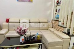 Nhà chủ tự xây chắc chắn ở ngay, cách phố 15m, tây sơn, quang trung