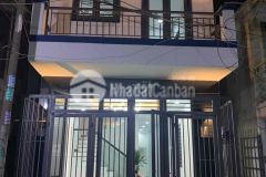 Cần bán nhà tân phú giá rẻ, nhà trống dọn đồ vào ở liền.