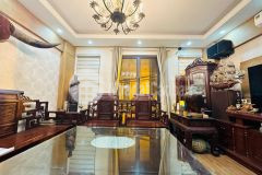 Nhỉnh 6 tỷ có nhà phố võ chí công 45m2 5t mt 4,7m lô góc 2 thoáng.