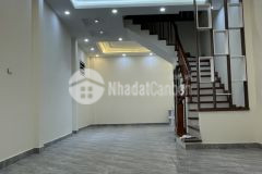 Nhà liền kề phố nguyễn sơn gara ô tô tháng máy