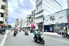 1 căn duy nhất mặt tiền phường bến thành, q1, ngay lý tự trọng nguyễn du, 9x19m, giá 368trm2 đất