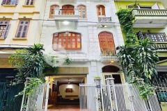 Bán nhà phố láng hạ mặt tiền 7m, gara ô tô. dt 70m2, 5 tầng, giá 13,2 tỷ